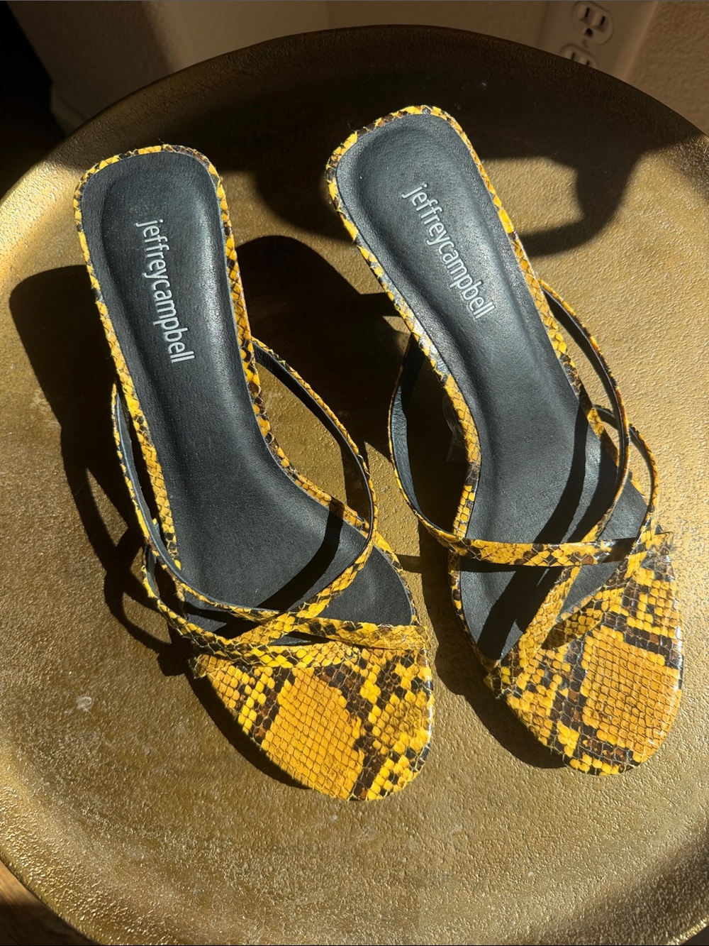 Jeffrey Campbell Danah Yellow Snake Print Strappy Mule Sandals 8 Y2K Revival